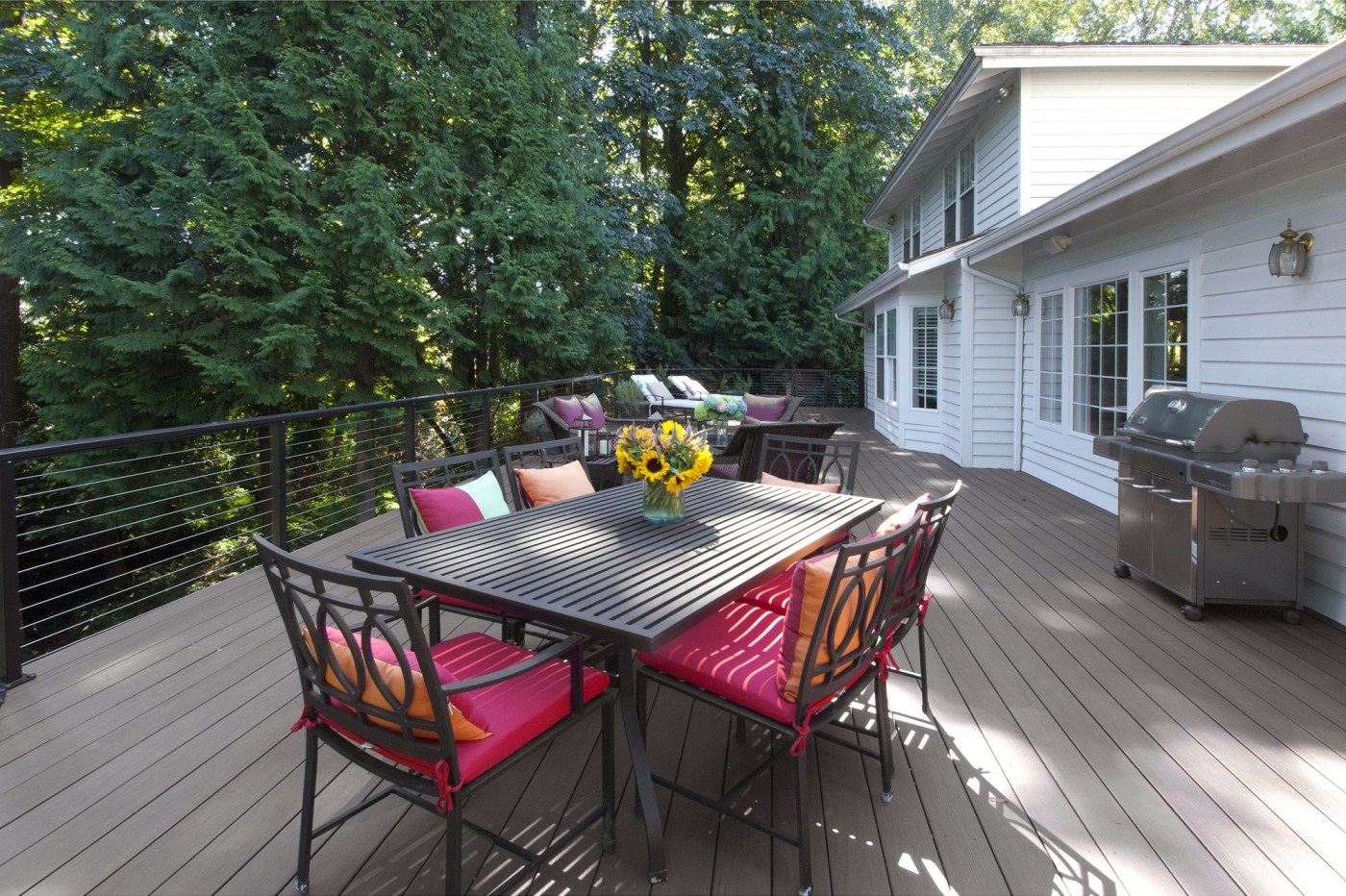Exterior (deck)